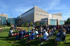 Hundreds attended the Memorial unveiling on Sunday morning.